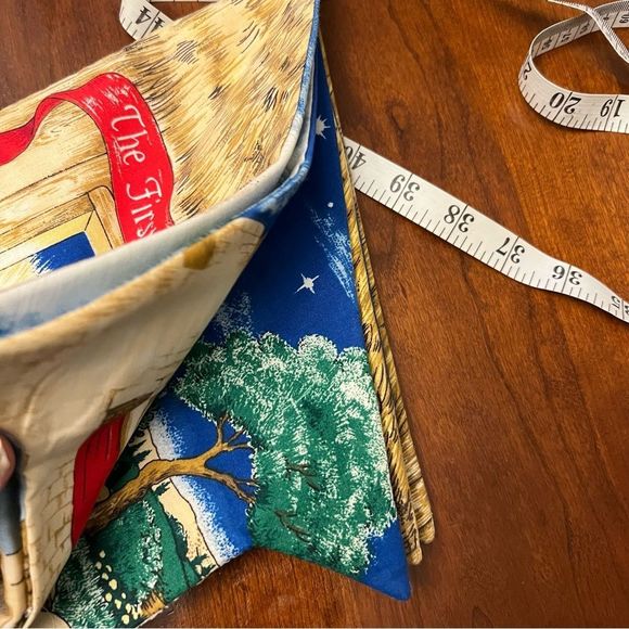 The First Christmas Soft Cloth Book Toddler Baby Holiday - Picture 8 of 8